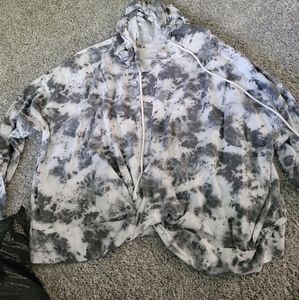 Flirtitude Crop Hoodie